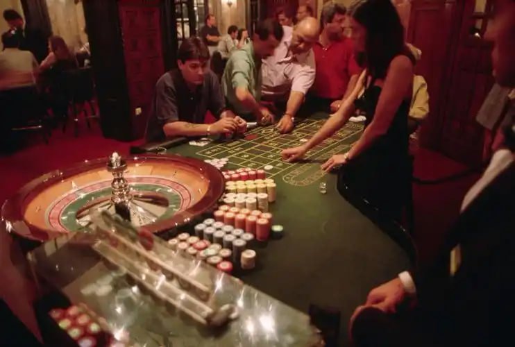 lodi291e bingo room interface showing live session on a Philippine mobile device
